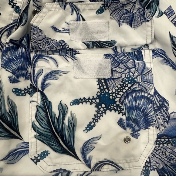 Agua María Men's Tropical Sea Life Swim Trunks - Size Large - Picture 5 of 12